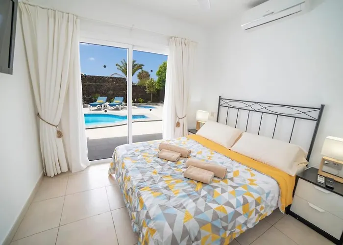 Whitney * Puerto del Carmen